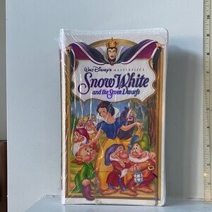 Vintage 1994 Disney Snow White and the Seven Dwarfs VHS NEW IN PACKAGE